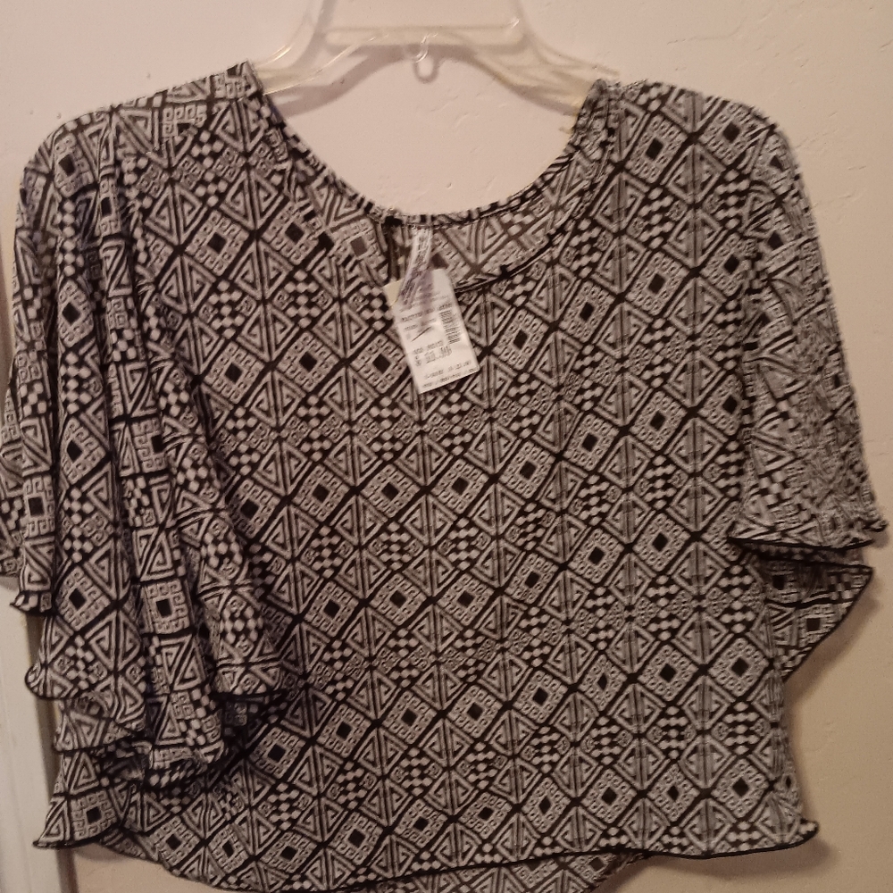 🩷 Womens Size Mefium Kimono Sleeve Blouse